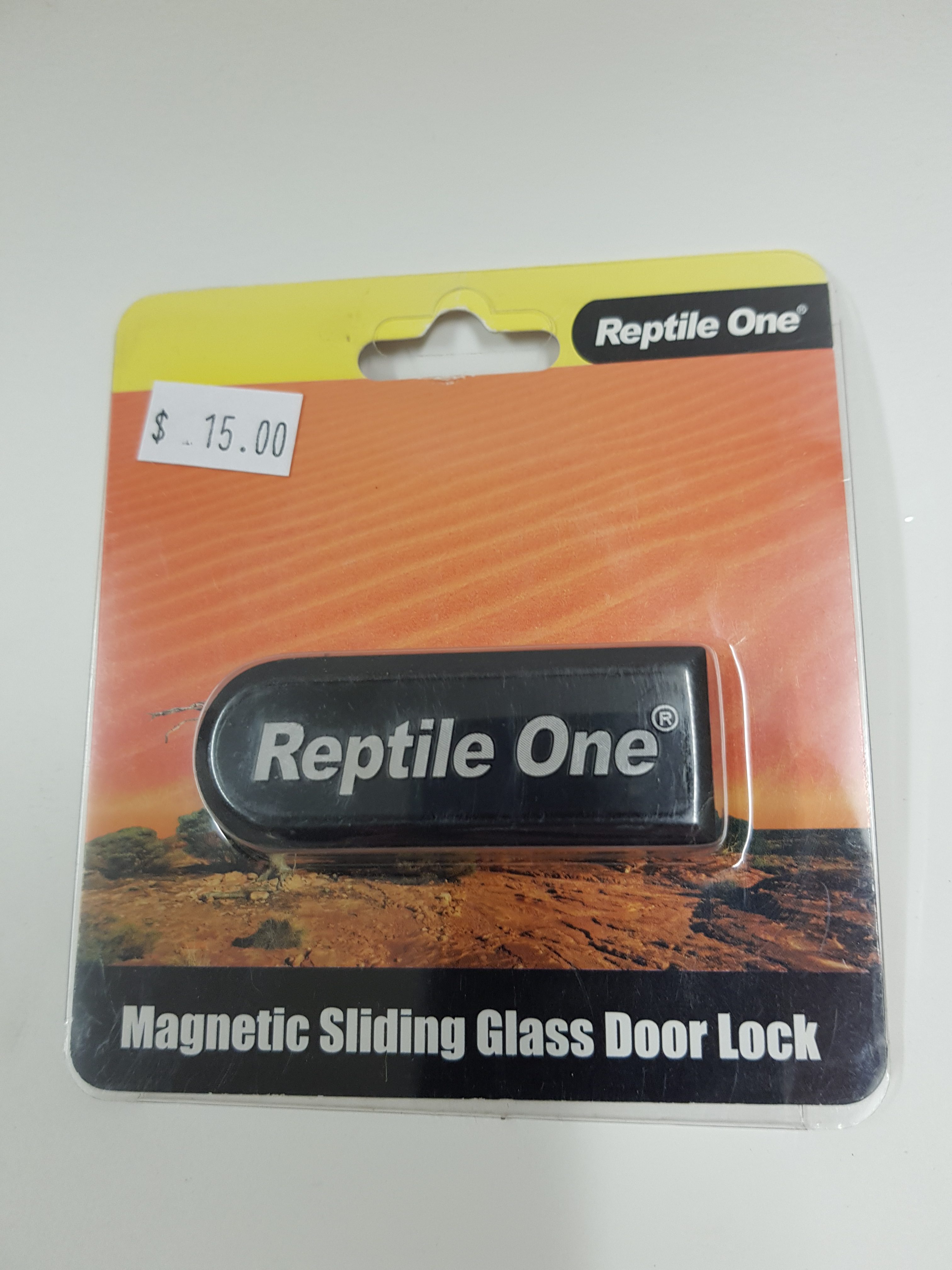 Magnet Lock Family Pet Supplies